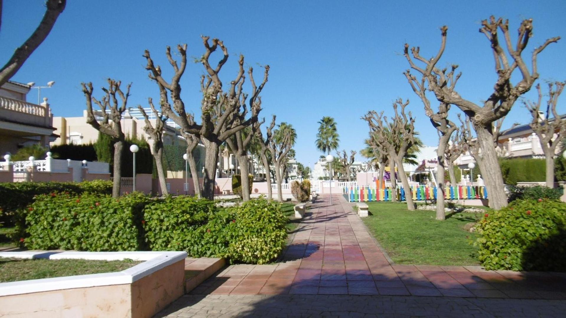 Gran Alicante Bungalow In Beach Resort Puerto Marino Exteriör bild