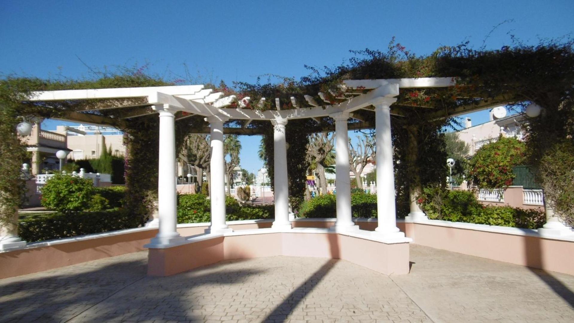 Gran Alicante Bungalow In Beach Resort Puerto Marino Exteriör bild