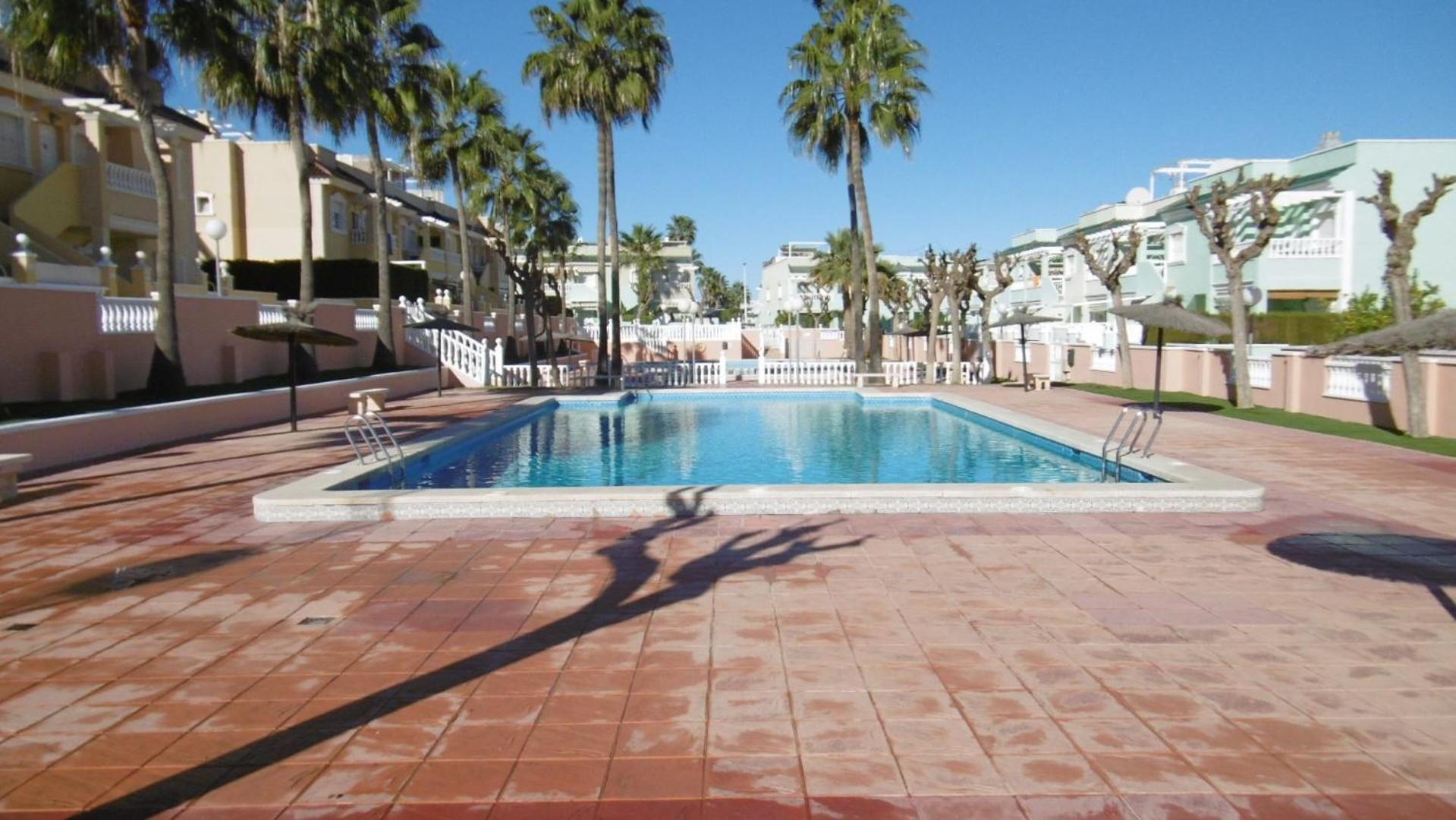 Gran Alicante Bungalow In Beach Resort Puerto Marino Exteriör bild