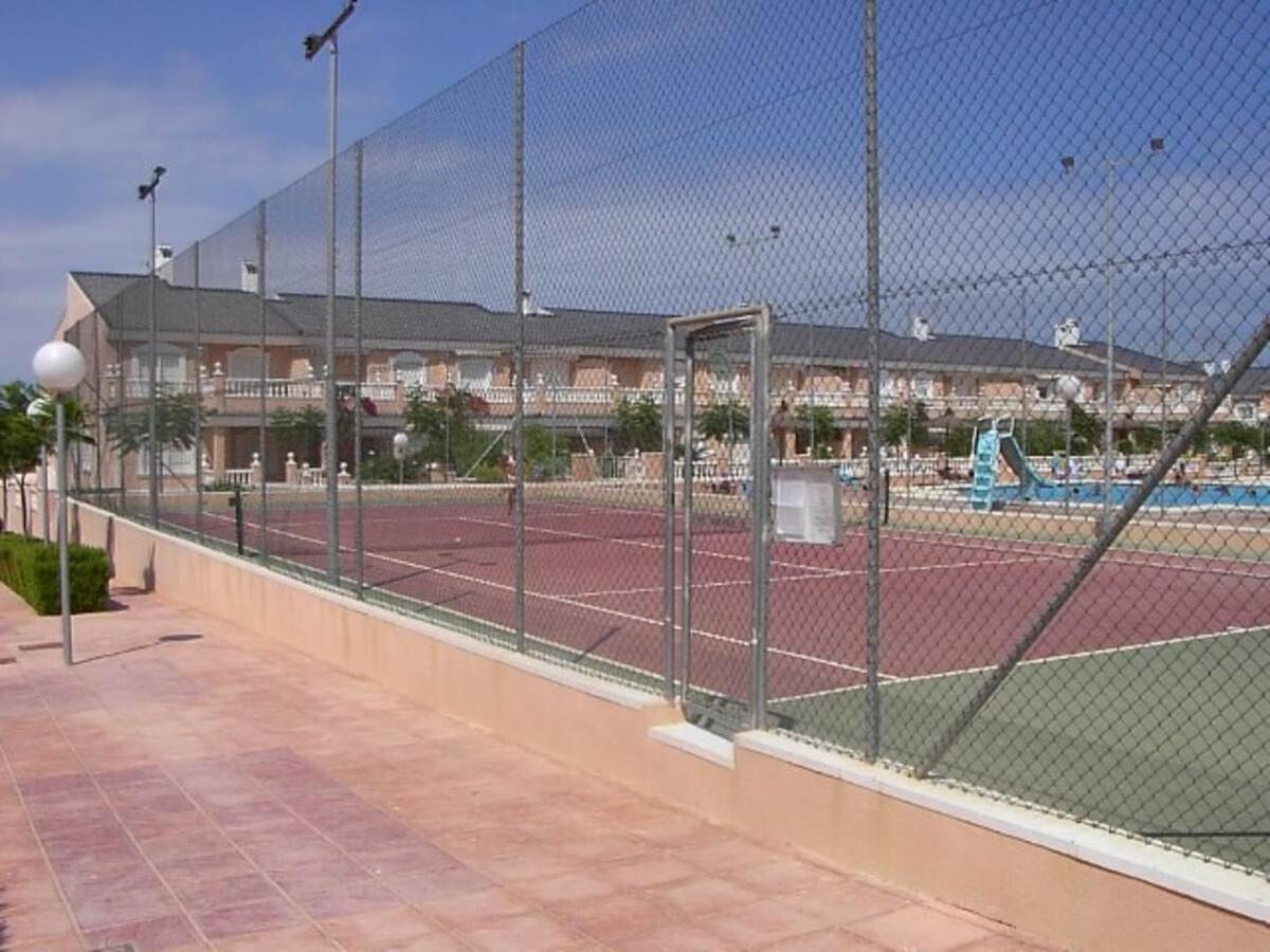 Gran Alicante Bungalow In Beach Resort Puerto Marino Exteriör bild
